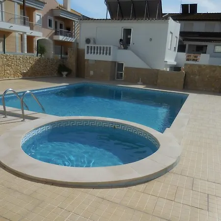 Apartment Cabrita *